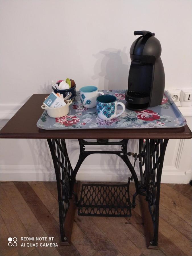 Le 9 De Cour, Chambre Chaco Каркасон Екстериор снимка