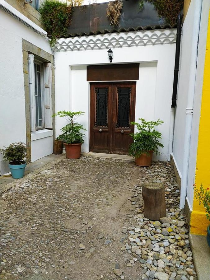 Le 9 De Cour, Chambre Chaco Каркасон Екстериор снимка